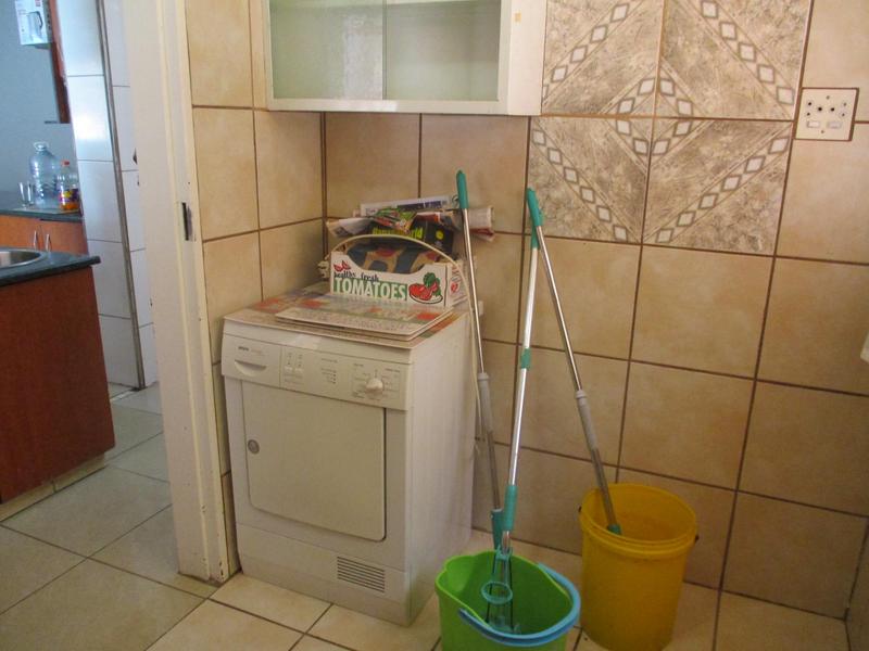 4 Bedroom Property for Sale in Hospitaalpark Free State